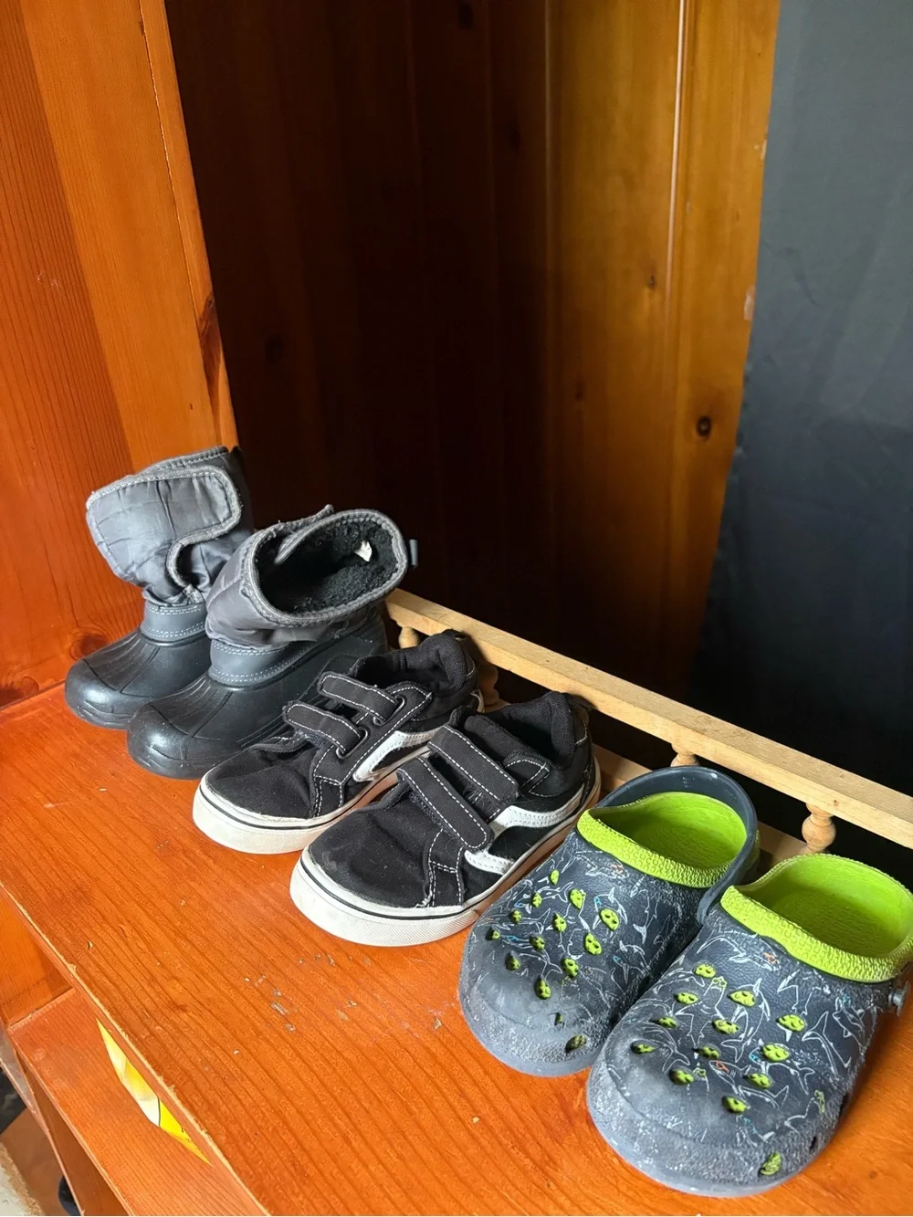 Toddler boy shoe bundle size 10 11 lot play flaw